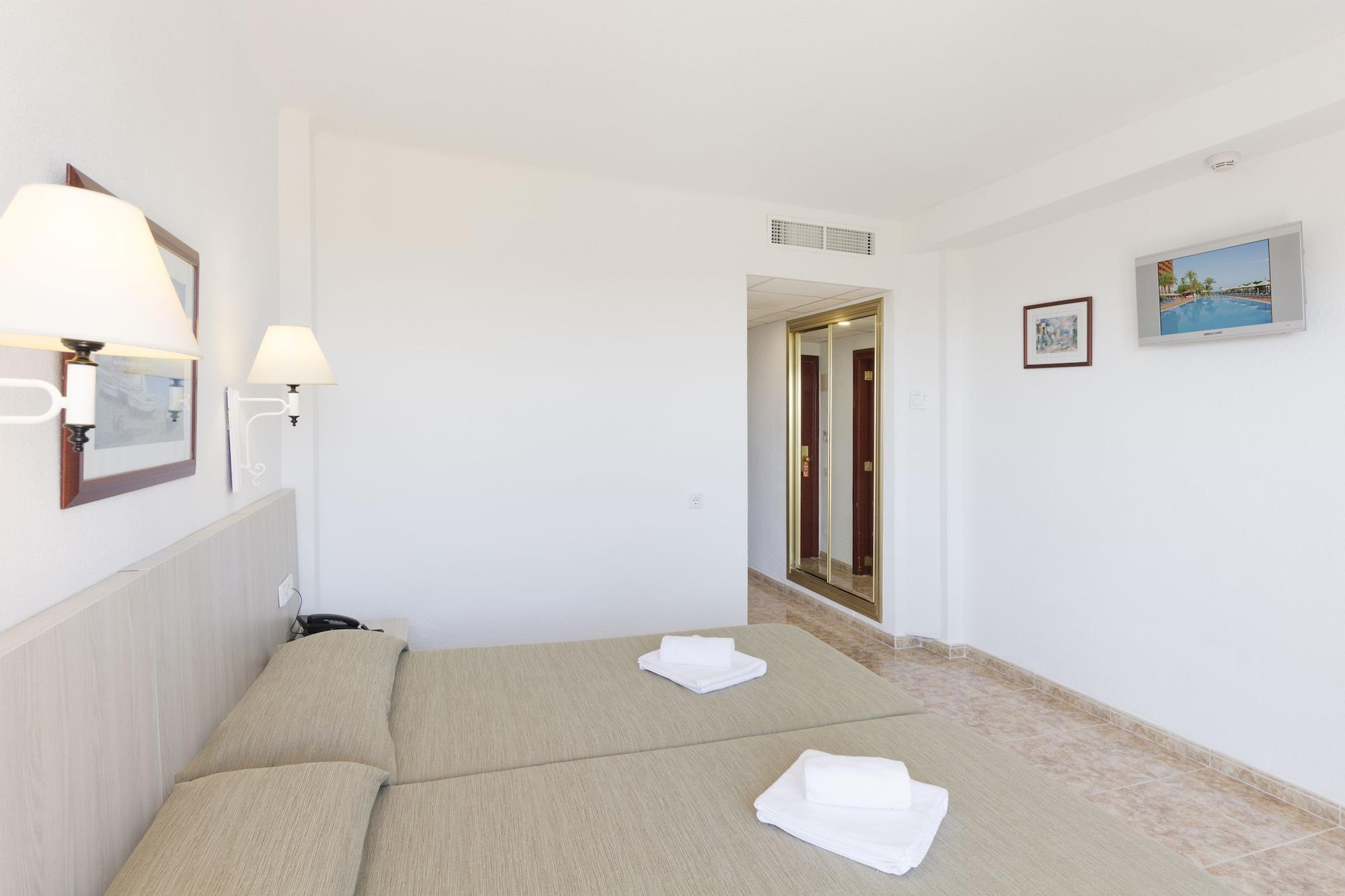 Hsm Canarios Park Calas de Mallorca Dış mekan fotoğraf